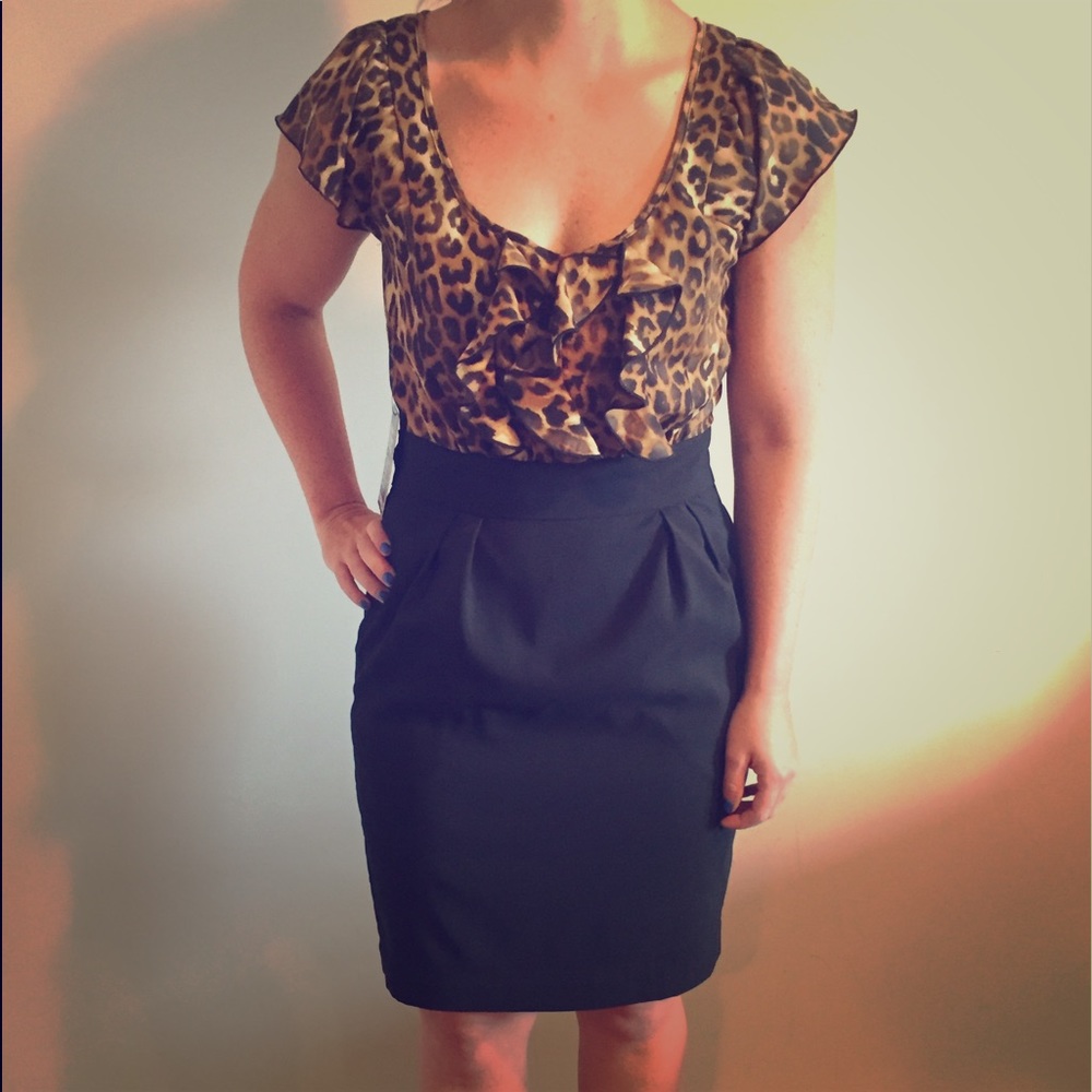 ⚡️NWT⚡️ Leopard print pencil dress
