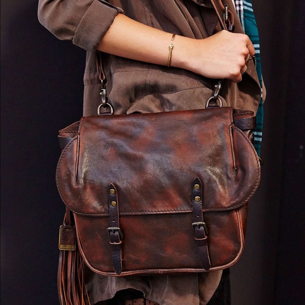 Frye Veronica Messenger Crossbody