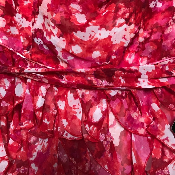 White House Black Market strapless dress - Picture 4 of 7