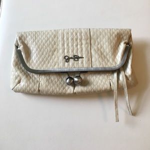 SOLD~Jessica Simpson Clutch