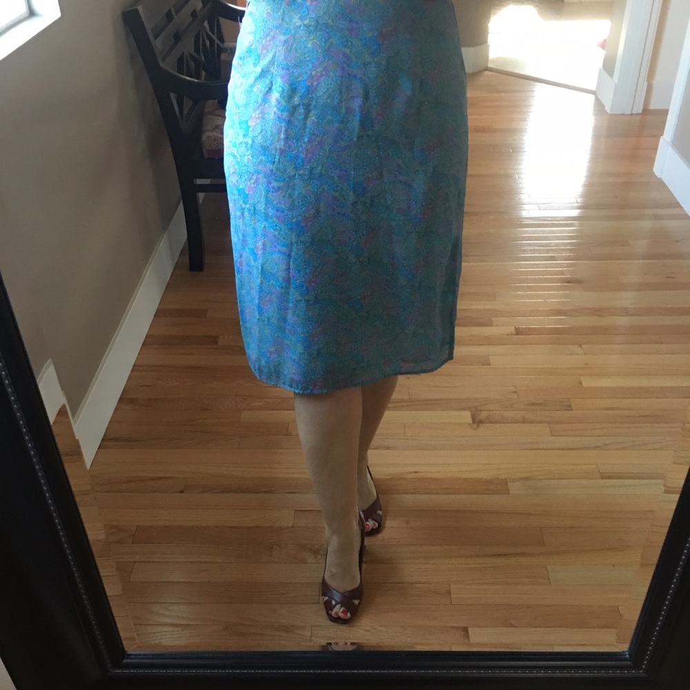 Kathy lee size 14 multi color lined skirt