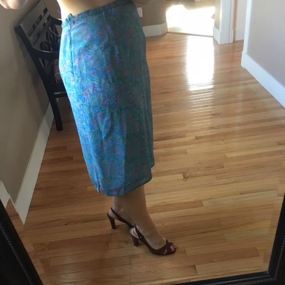 Kathy lee size 14 multi color lined skirt - Picture 2 of 4