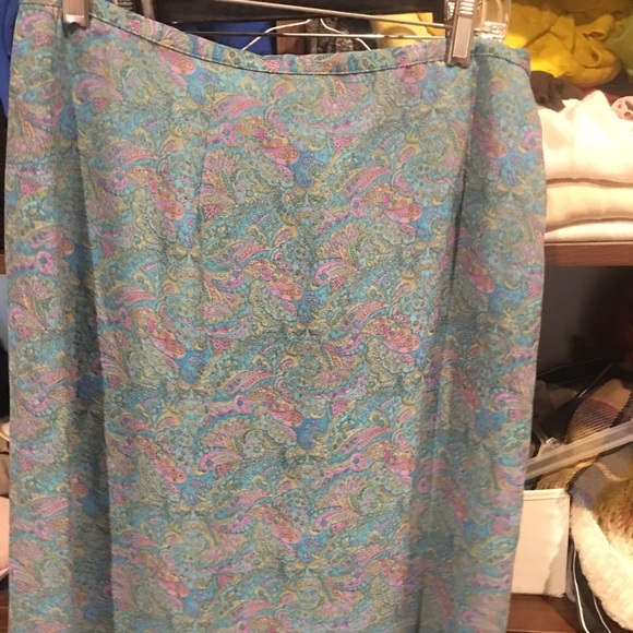 Kathy lee size 14 multi color lined skirt - Picture 3 of 4