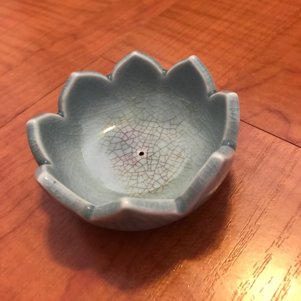 Light blue lotus incense holder vertical