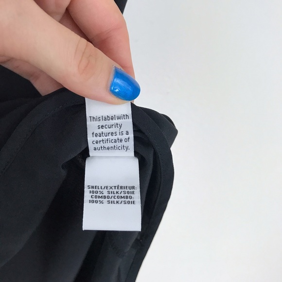 ❌SOLD❌DVF Geometric Silk Blouse - Picture 5 of 6