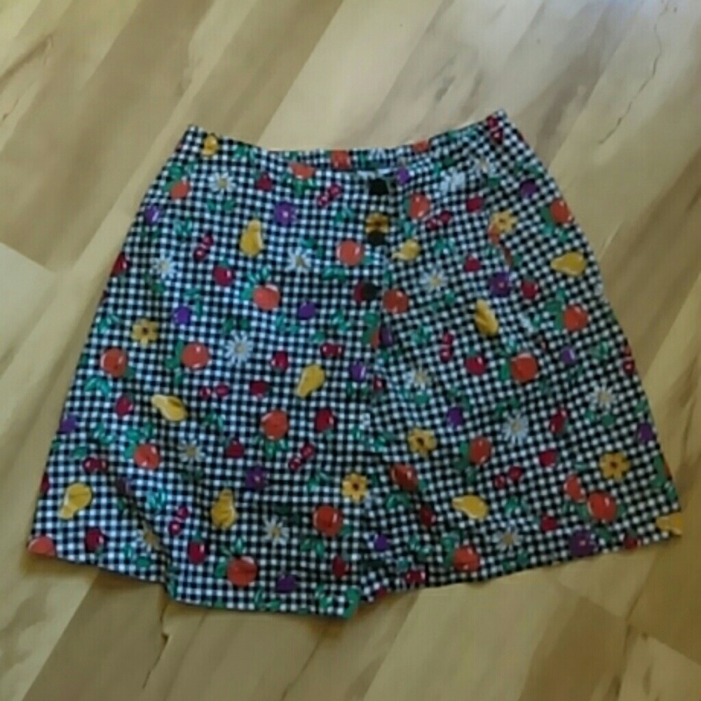 Vintage  Picnic Part Fruit Skort Lw