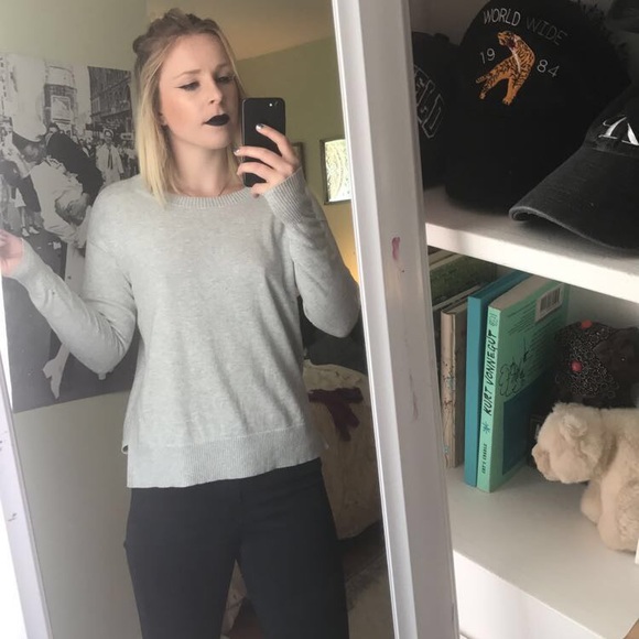 Sweater - Picture 2 of 4