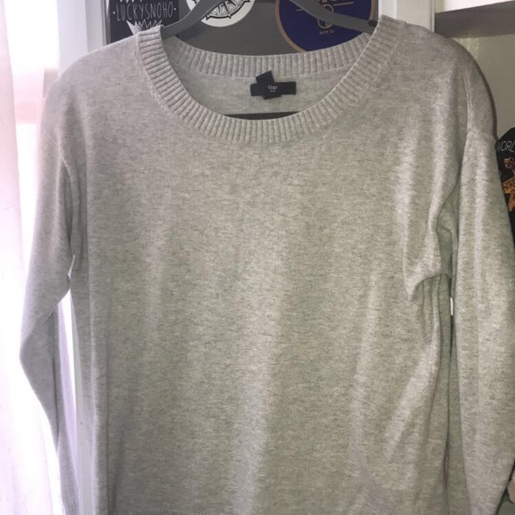 Sweater - Picture 4 of 4