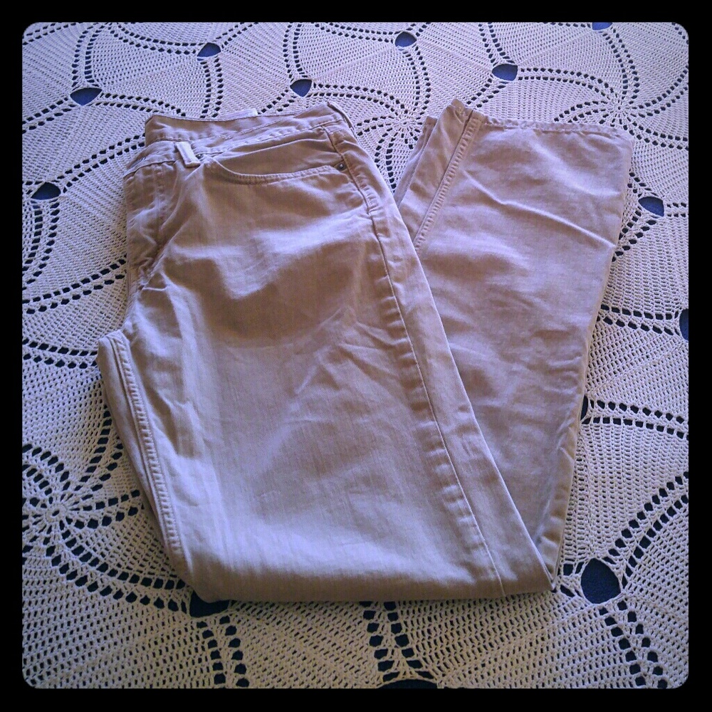Levis