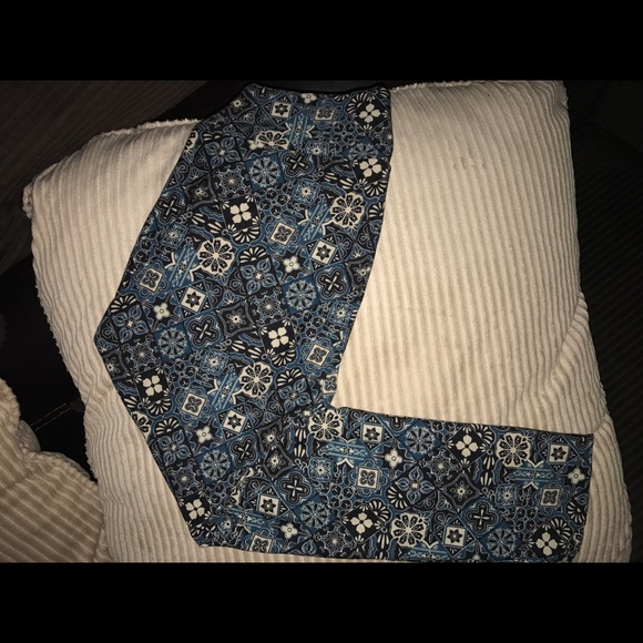 OS Lularoe Leggings - Picture 1 of 2