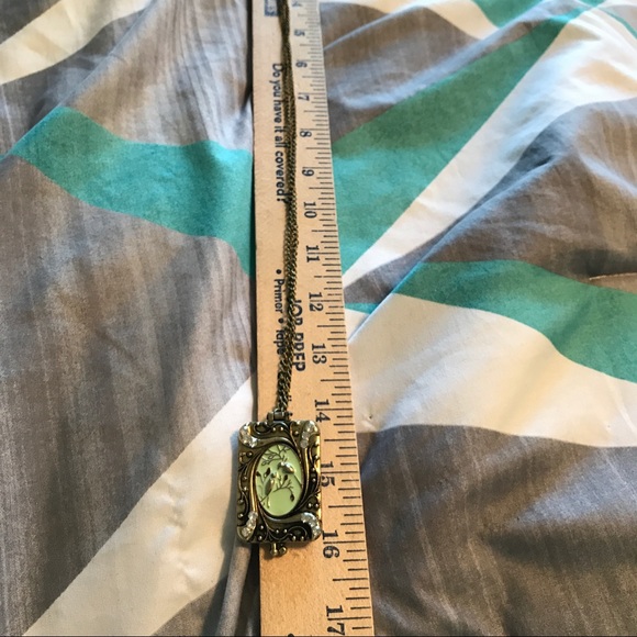 NEW Vintage Look Bird Locket Long Necklace - Picture 5 of 6