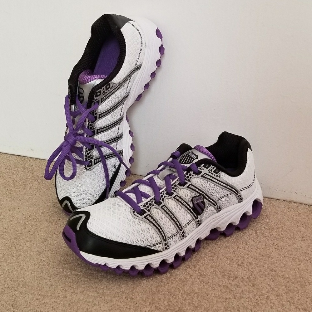 K Swiss women's Tubes