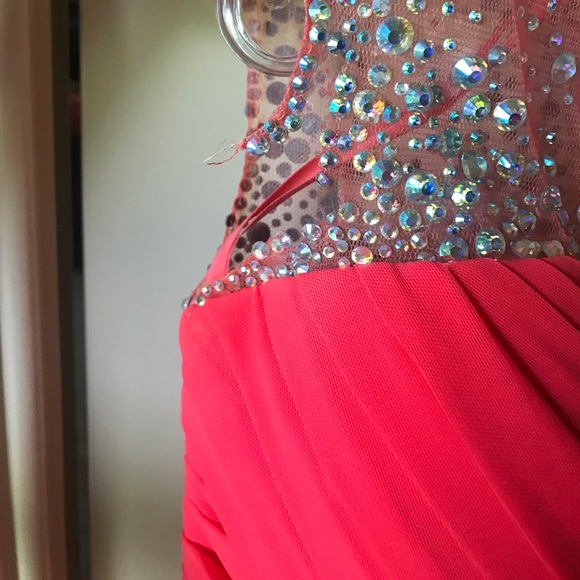 LaFemme Style 20384 Dress - Picture 4 of 7