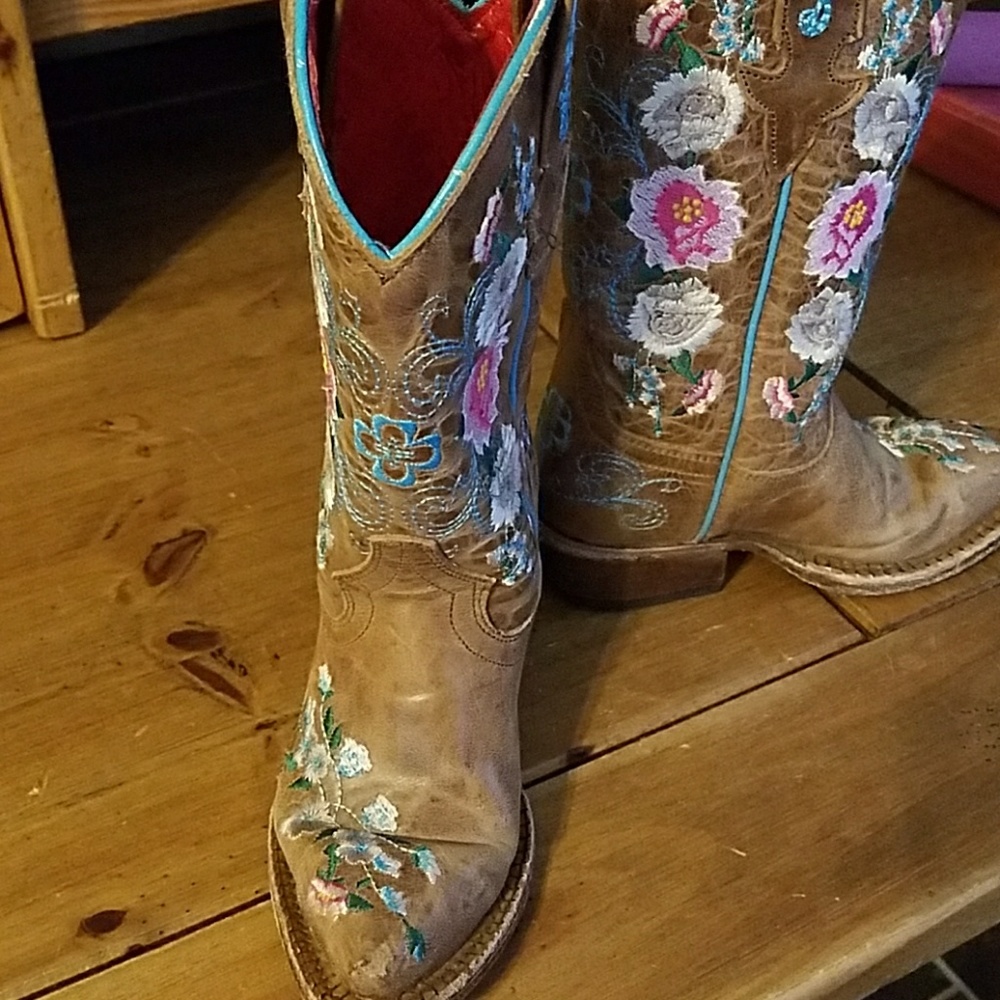 Girls Boots