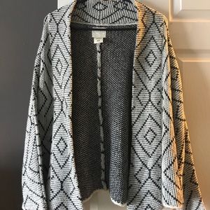 Billabong Aztec Cardigan - Size small