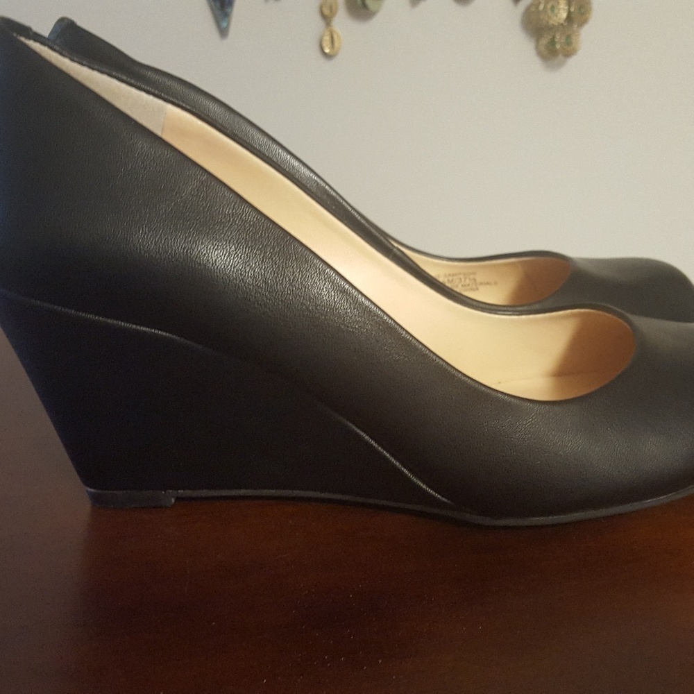 Jessica Simpson wedges