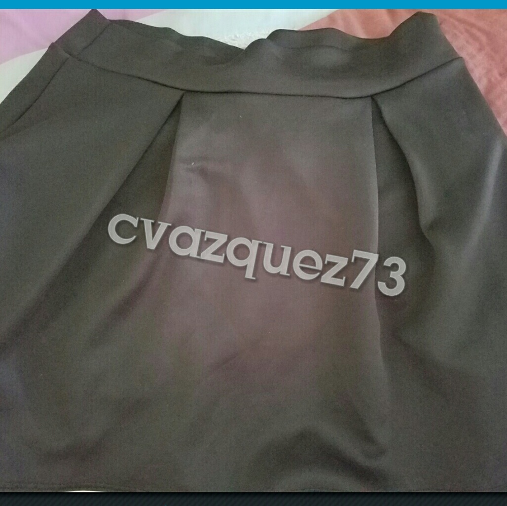 CHARLOTTE RUSSE Skirt
