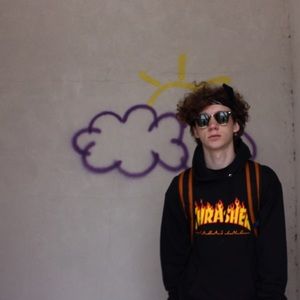 Meet your Posher, Dylan