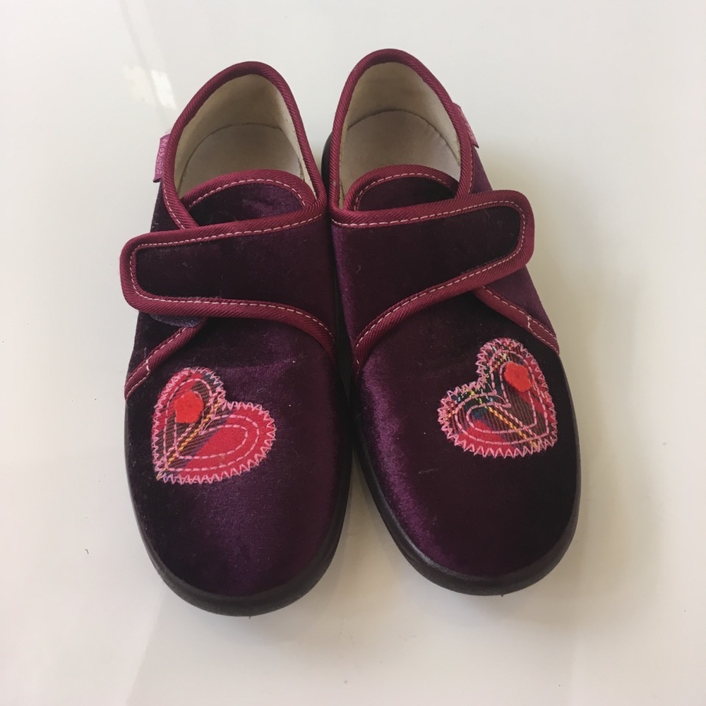✅ Naturino Velvet Shoes/Slippers Euro 32 US 1