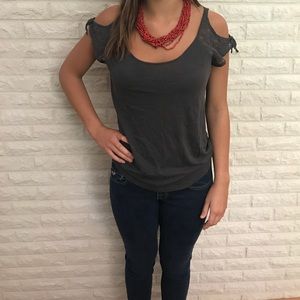 American Eagle Open Shoulder