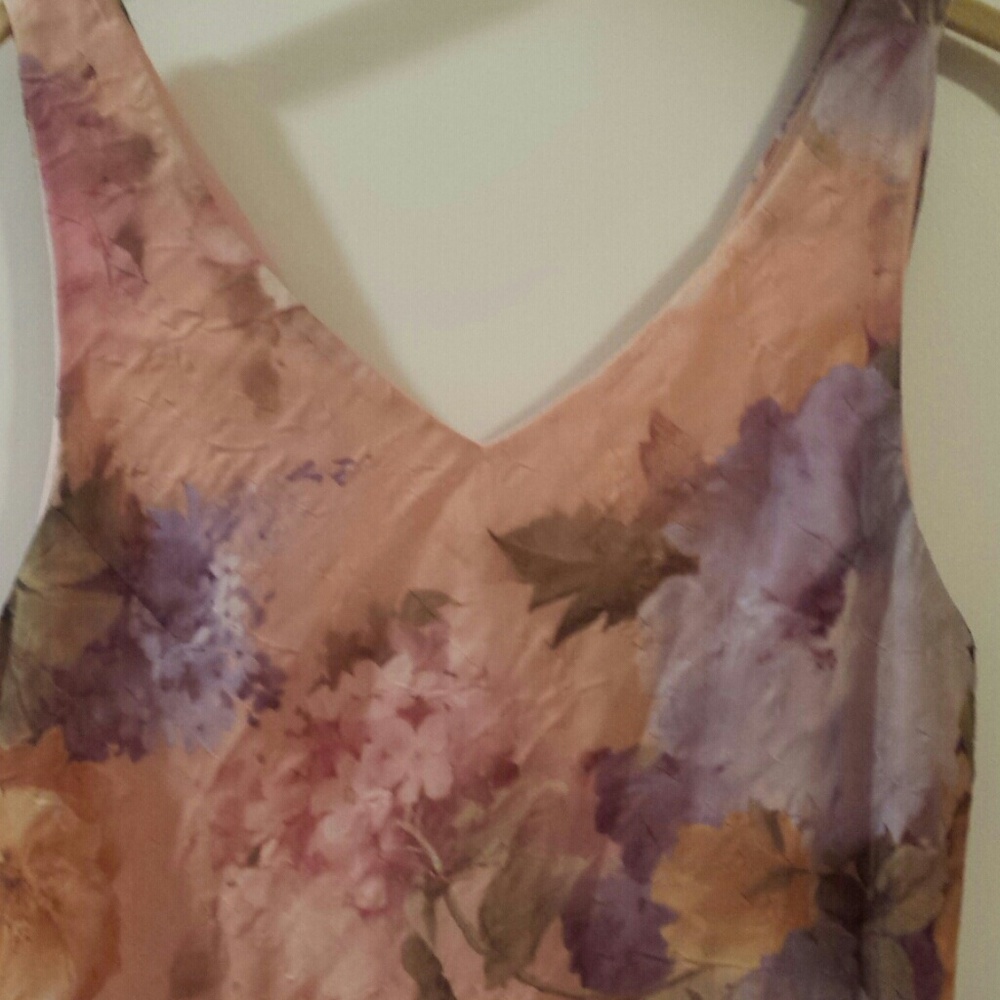 Dress - Picture 4 of 4