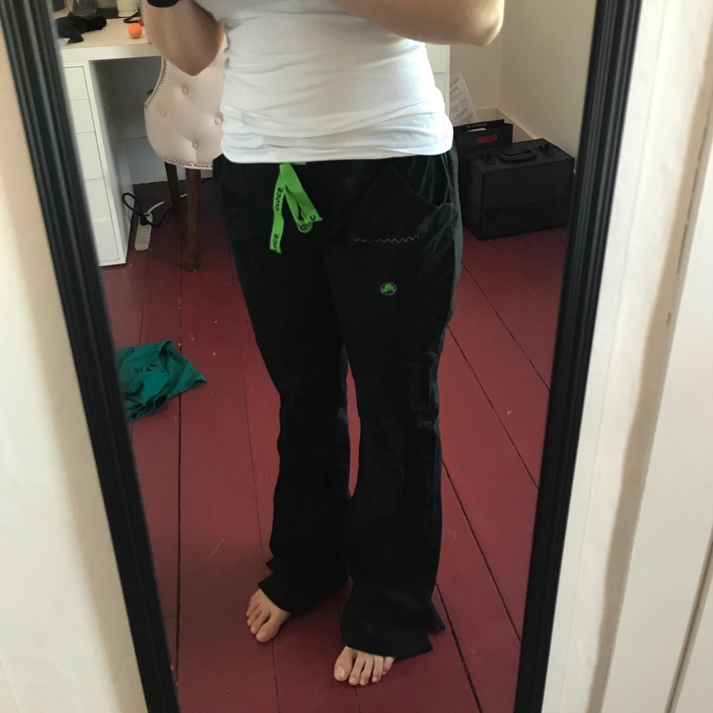 Crocs black scrub pants