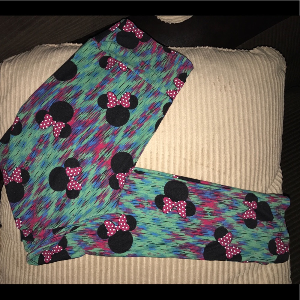 Lularoe Disney OS leggings