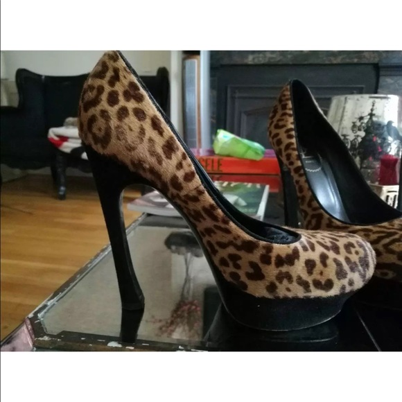 YSL LEOPARD PRINT HAIR "PALAIS 105" PLATFORM PUMPS - Picture 6 of 8