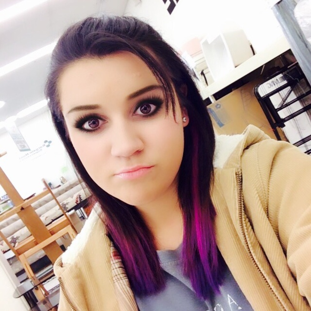 Meet your Posher, Bailey