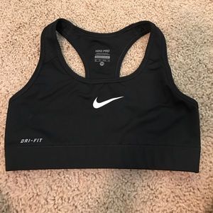 nike sports bra black