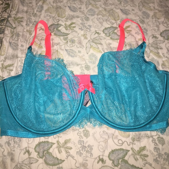 SOLD 🚫 - Picture 2 of 4