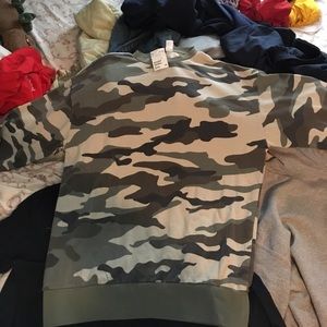 Vintage camo sweater, never worn