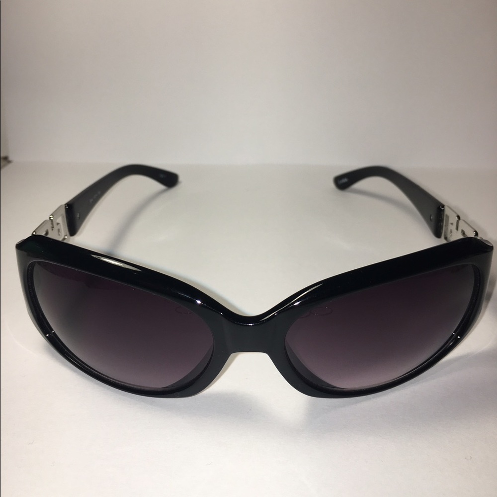Wide Oblong Shaped Black Sunglasses