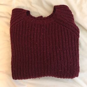Maroon jetting sweater