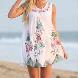 **Host pick** Floral sleeveless tunic