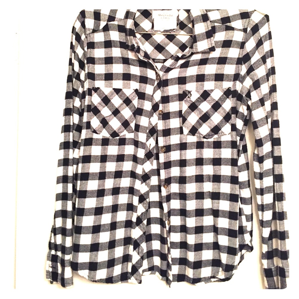 Black and white checkered long sleeve shirt