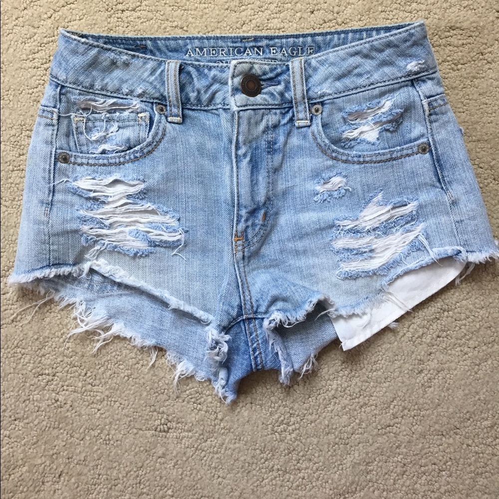 AMERICAN EAGLE JEAN SHORTS!