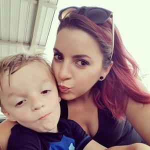 Meet your Posher, Kayla