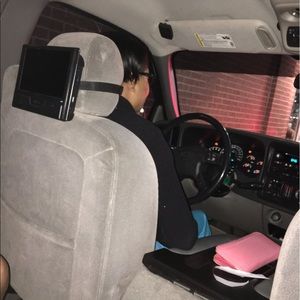 Meet your Posher, Perkins