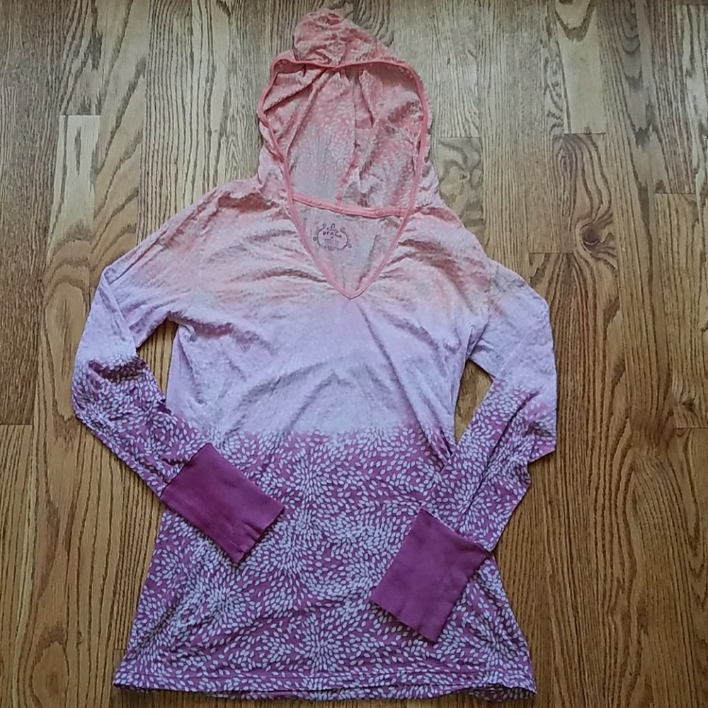 prAna pink and purple ombre sweatshirt