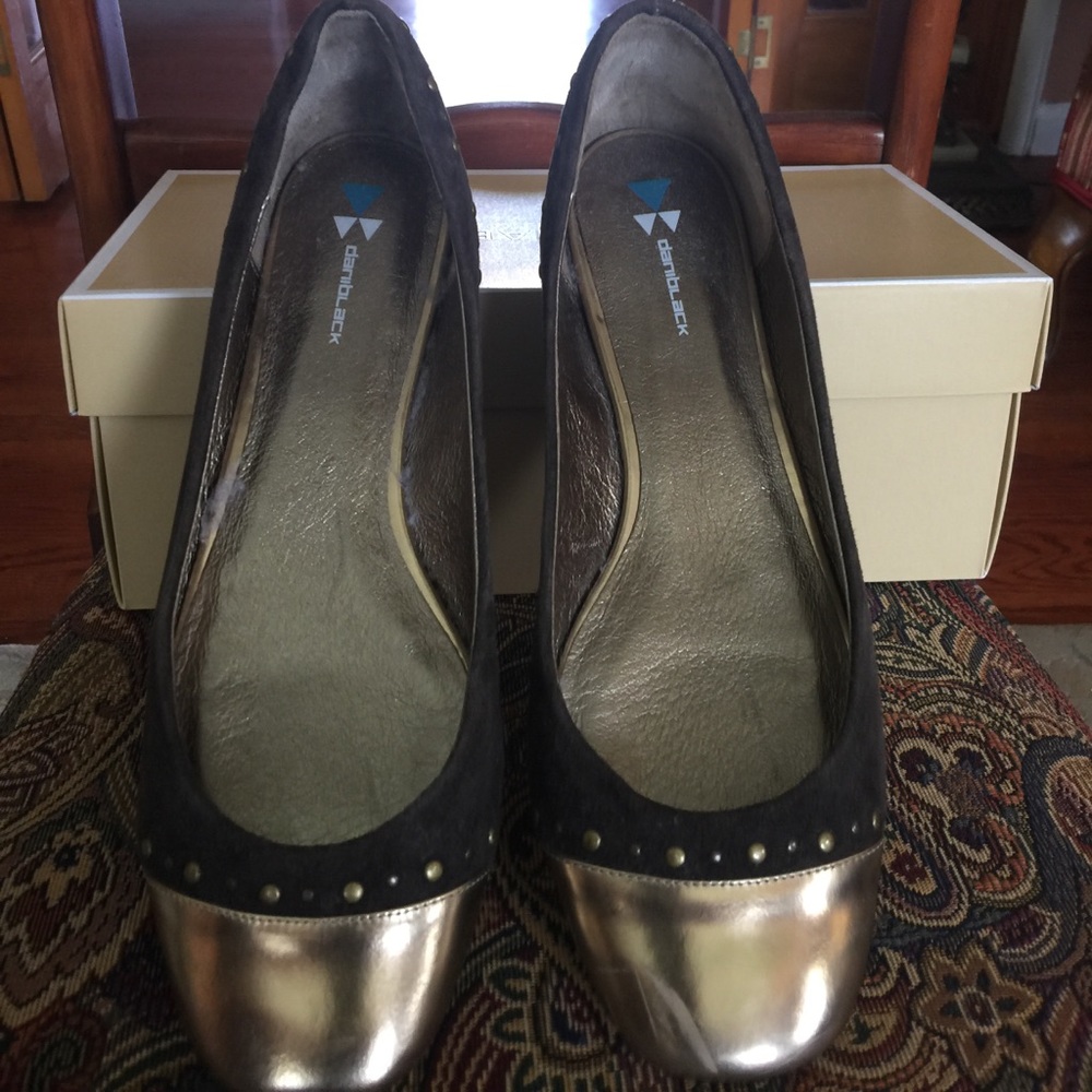 Flats  - leather with gold tips and heels
