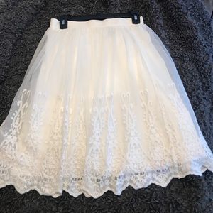 Forever 21 white skirt