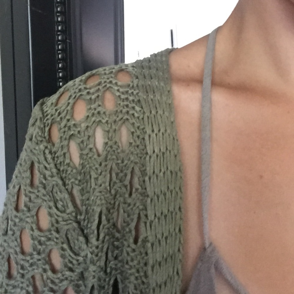 LAST1️⃣Long Green Open Knit Cardi - Picture 7 of 8