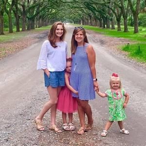 Meet your Posher, Laura