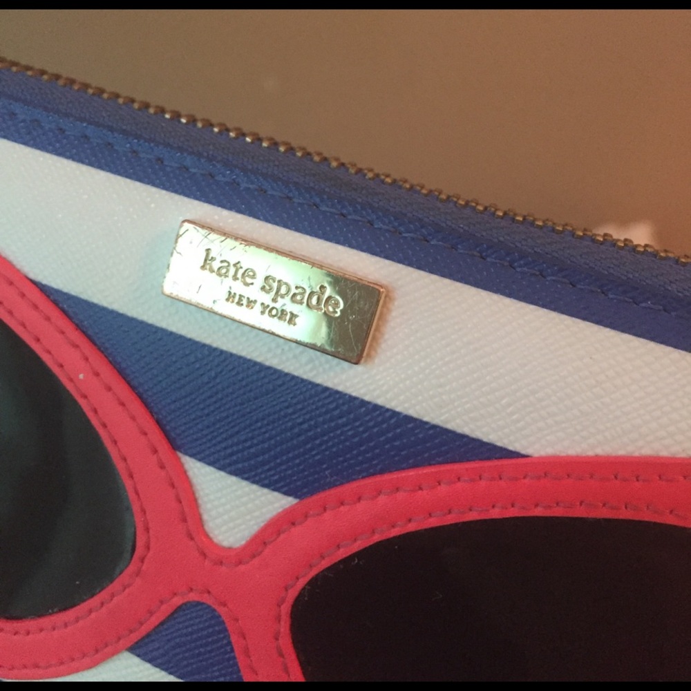 Kate Spade Wallet - Picture 2 of 3