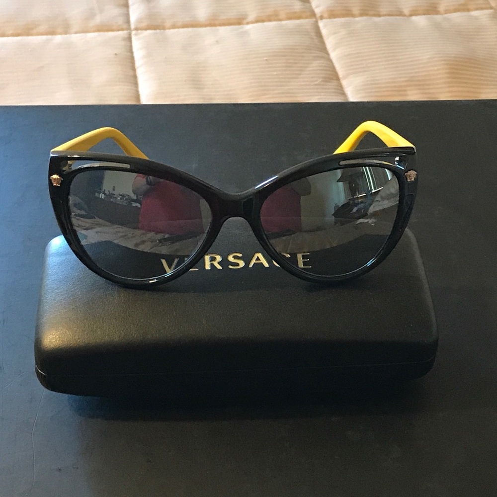Versace Sunglasses Price Firm!