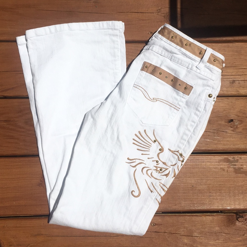 Boston proper white pants jeans size 6 amazing!