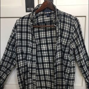 Black and White Women's Flannel (M)