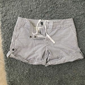 J crew city fit navy white striped shorts