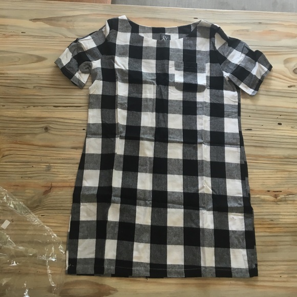 Dress - Picture 1 of 1